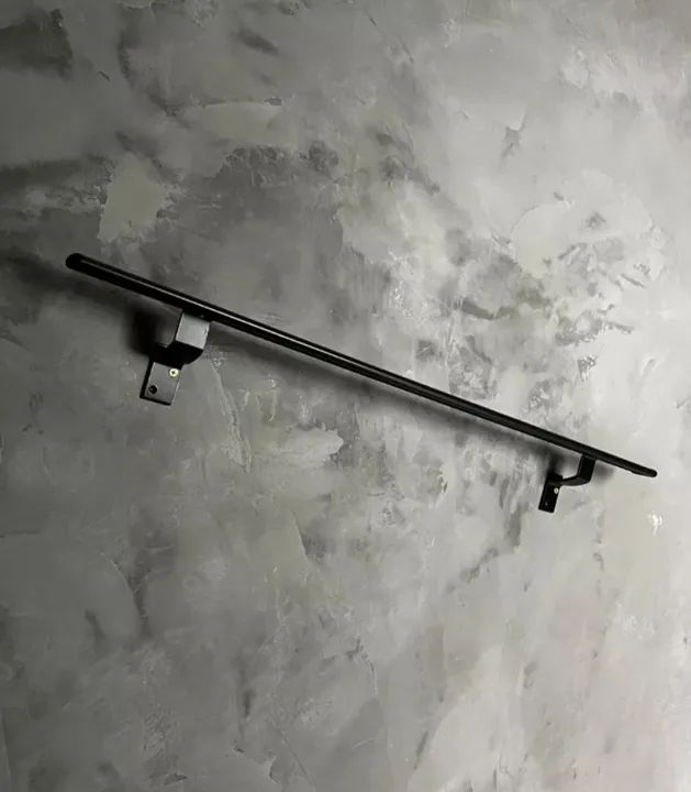 ( R$100,00 O METRO ) FABRICAMOS SOB MEDIDA / CORRIMÃO DE PAREDE EM ALUMÍNIO MODELO CHATO  - Foto 6