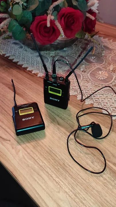 Microfone Lapela Sony Sem Fio - BLACK FRIDAY de 2500 POR 2000!