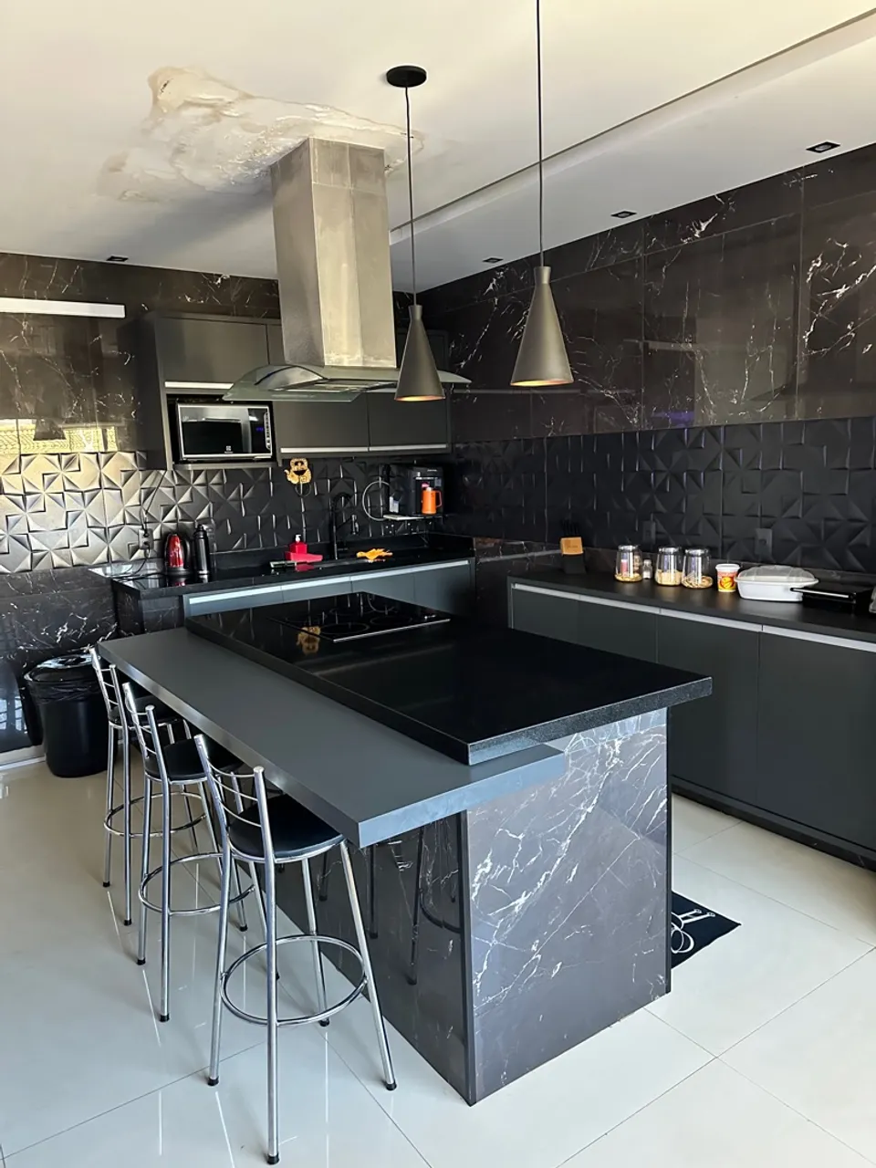 Alugo Apartamento 2 quartos cozinhar planejada