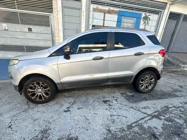 Ford EcoSport Freestyle 1.6 16V (Flex) Ano - 2024 - Foto 4