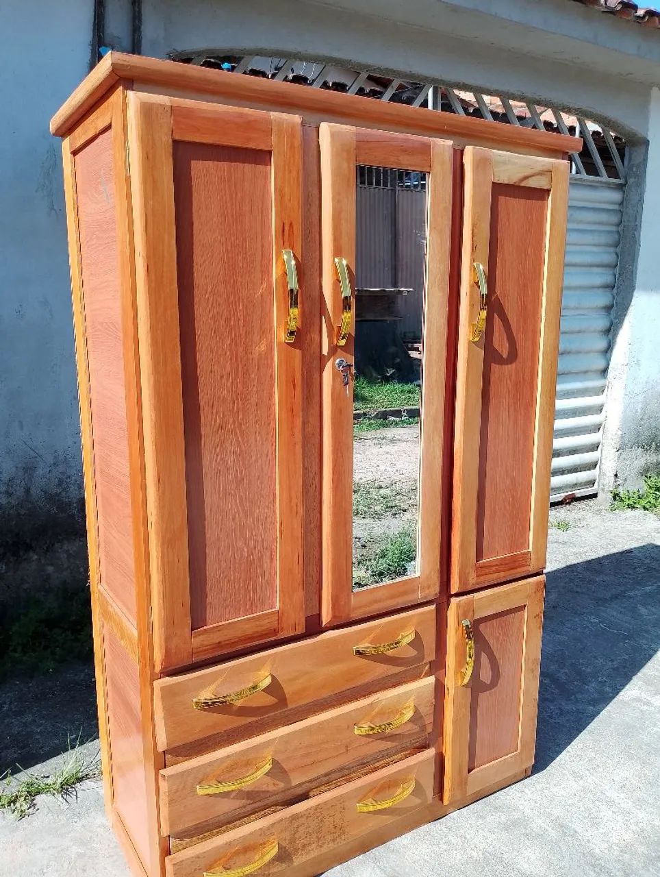 GUARDA ROUPA DE 3 PORTAS NOVO - Foto 3
