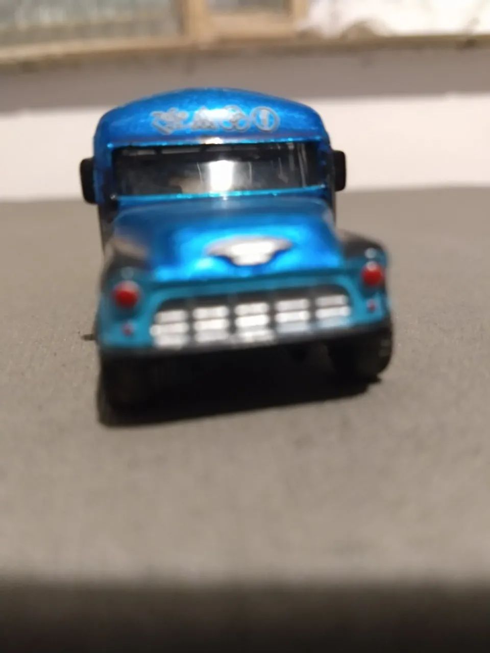 Miniatura Onibus Led Zeppelin Chevy Bus 56 - Foto 5