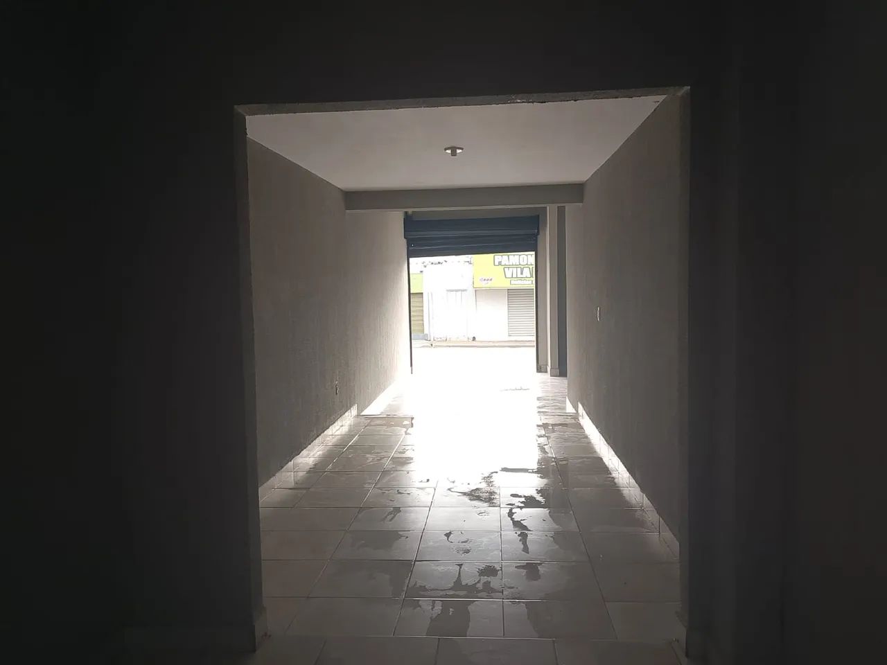 SALA COMERCIAL AVENIDA U-82, AVENIDA COM ALTO POTENCIAL   COMERCIAL, 03 PORTAS, FRENTE PAR - Foto 5