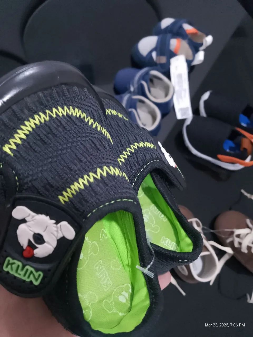 Lote de Sapatos Infantis - Diversos Modelos e Tamanhos - Foto 4