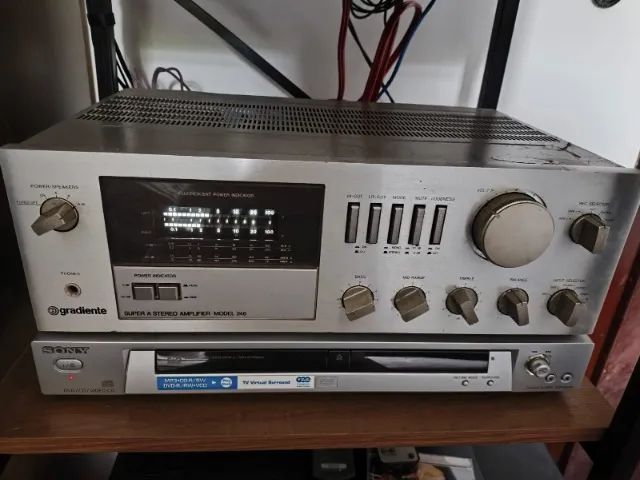 Amplificador Gradiente Modelo 246 (Usado)