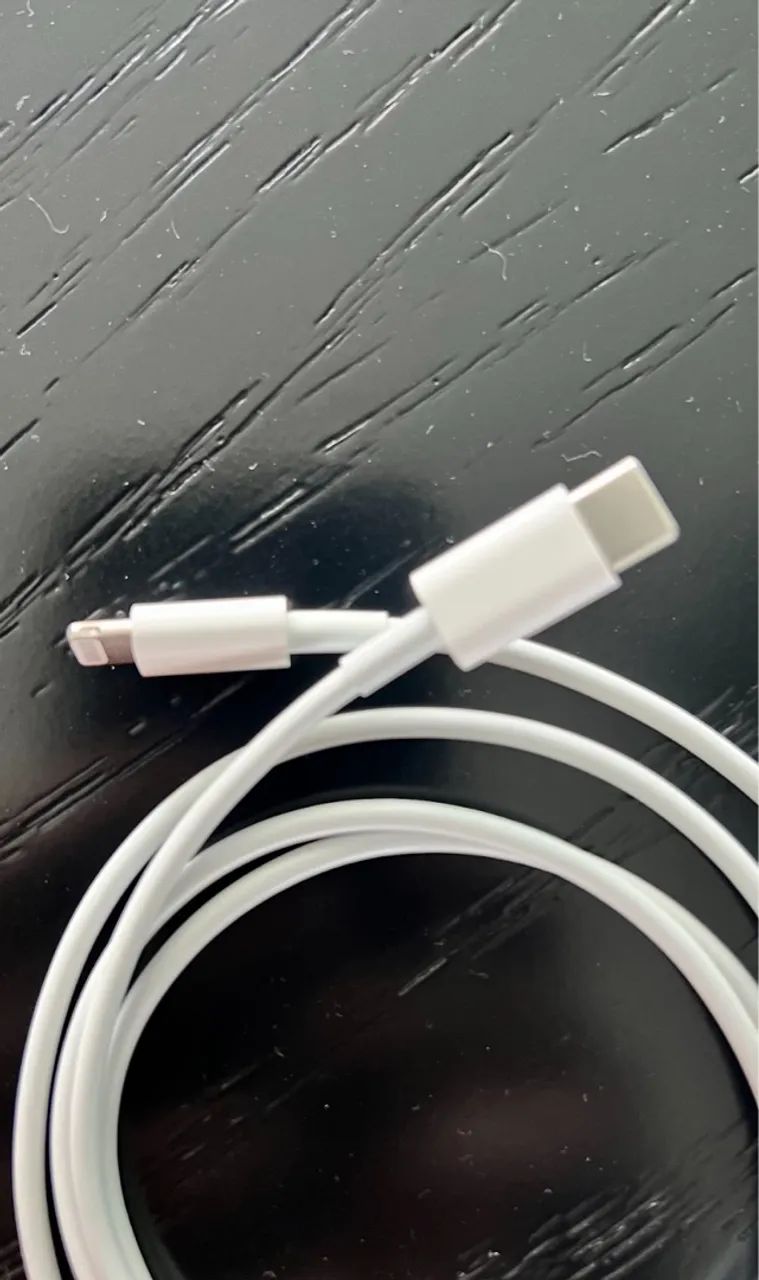 Cabo USB-C para Lightning Apple Original 1m - Foto 2