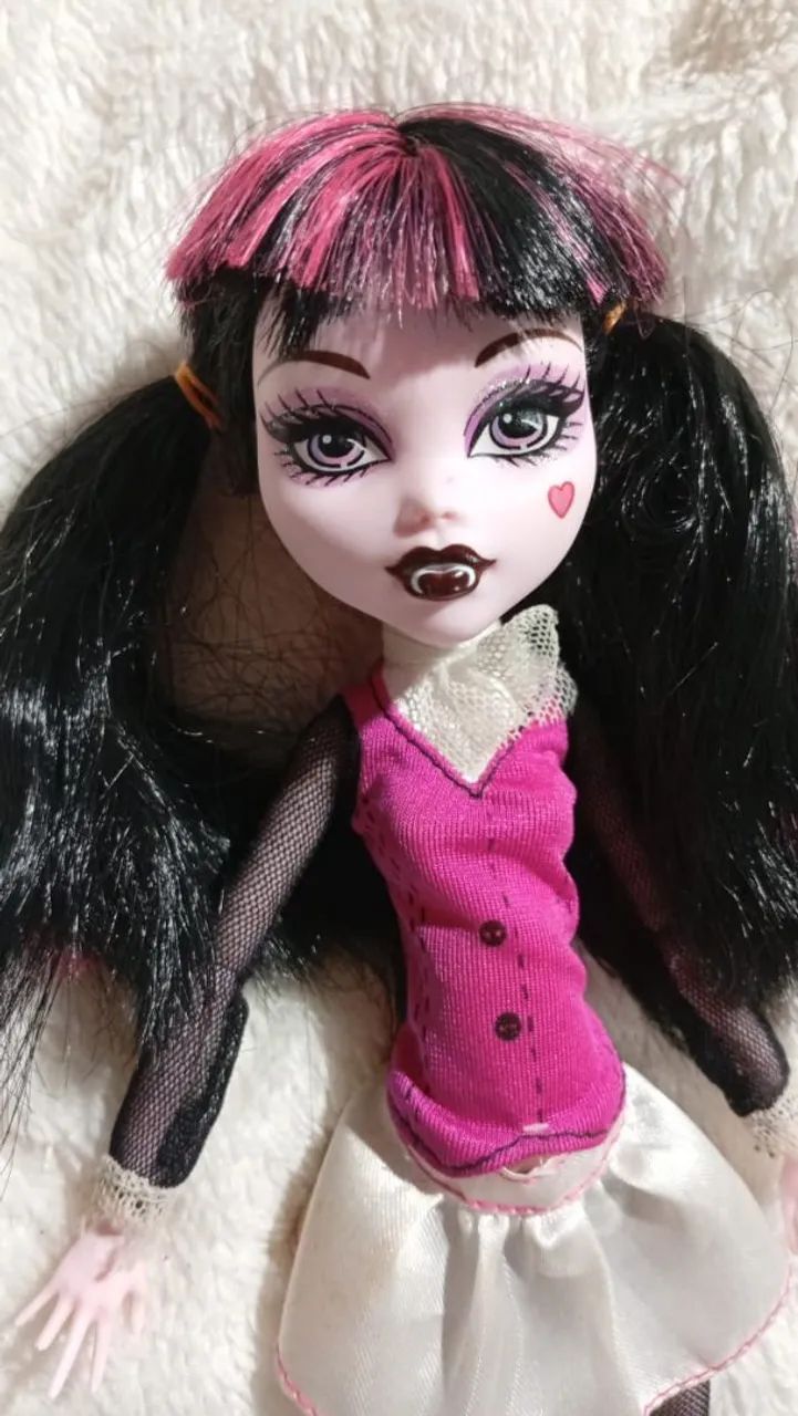 Boneca Monster High Draculaura - Foto 5