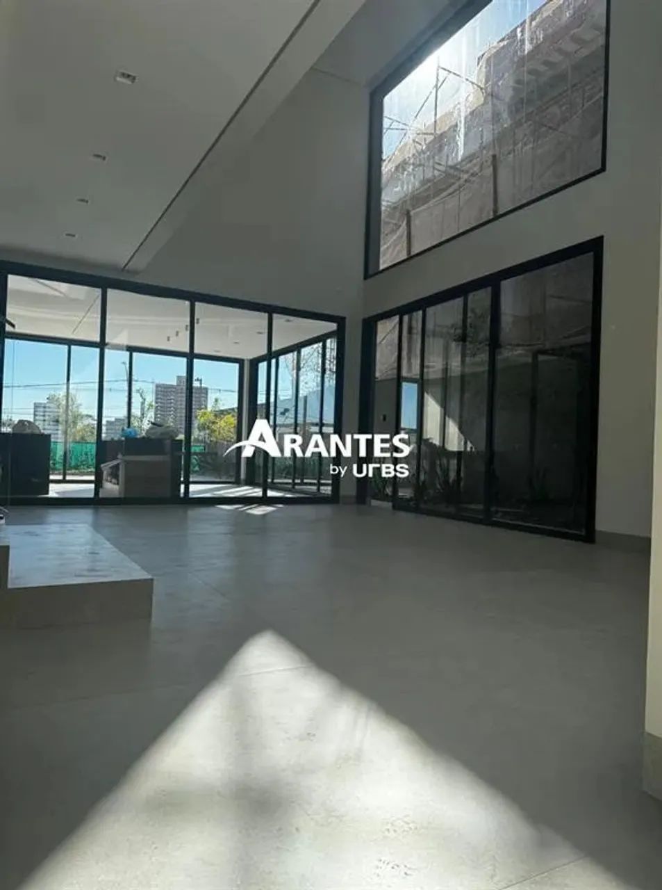 Casa em Condomínio com 293m² 4 quartos à venda no Tamboré - Foto 3