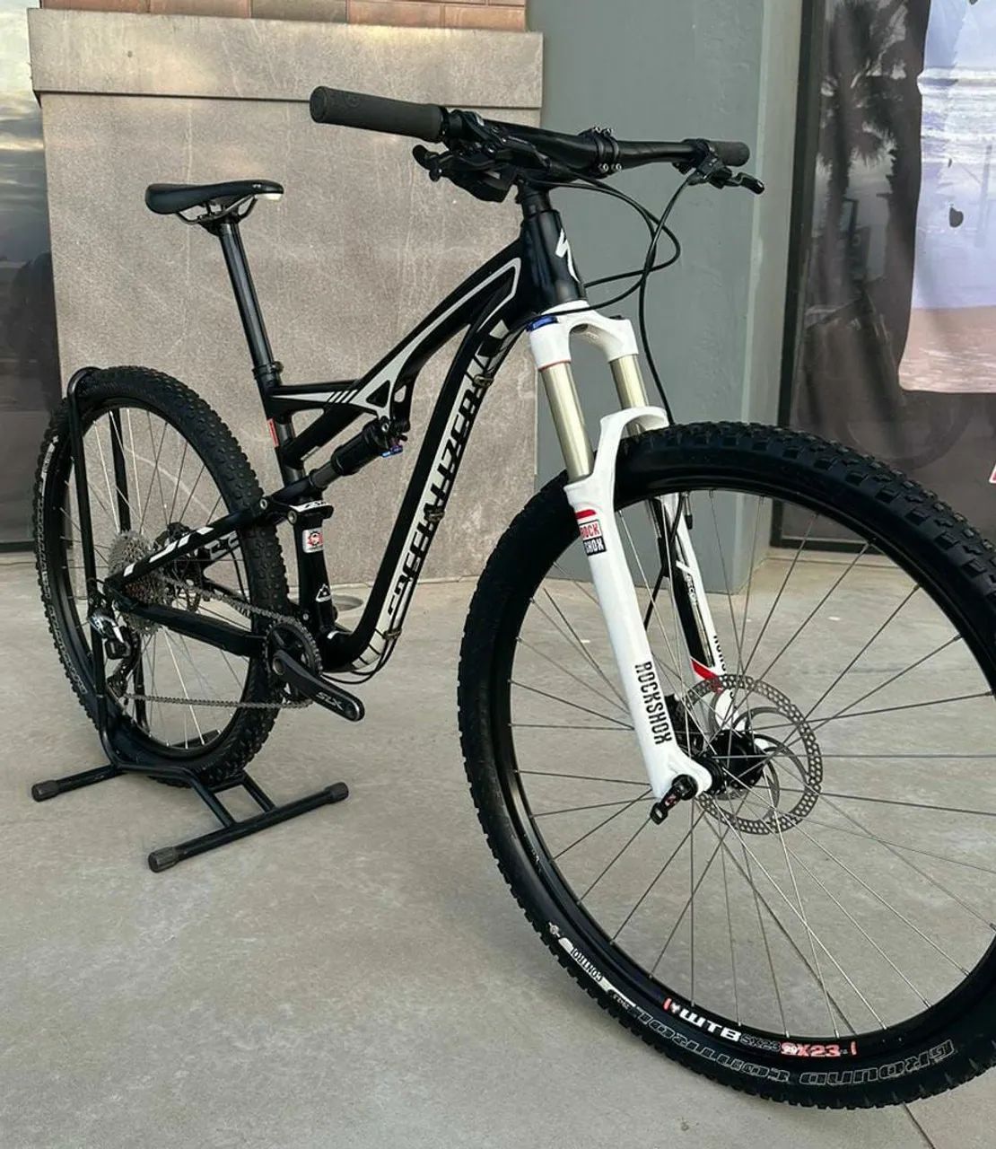 Bicicleta Specialized Camber Full Aro 29 TAM - Oportunidade 
