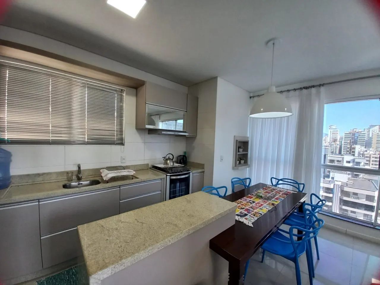 Apto 2 suítes 150m mar Meia Praia - Foto 3