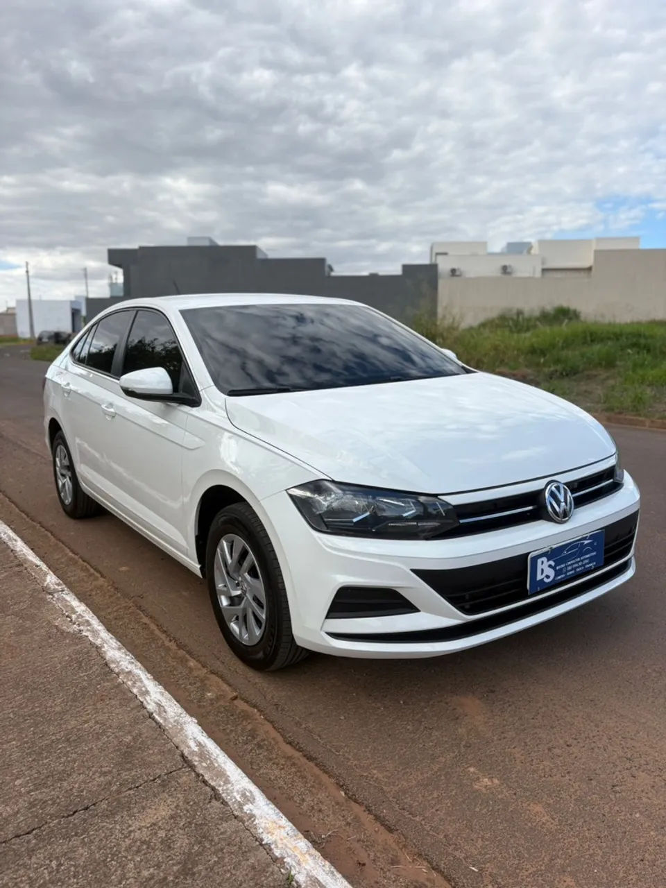 Volkswagen Virtus Sense 1.6 Automático
