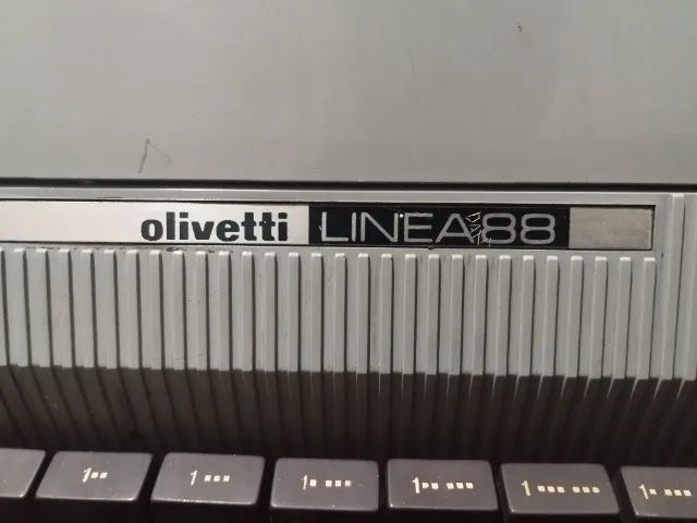 Máquina de Escrever - Linea 88 - Antiguidade - Foto 4