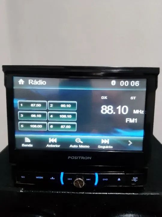 Rádio automotivo com Tela 250,00
