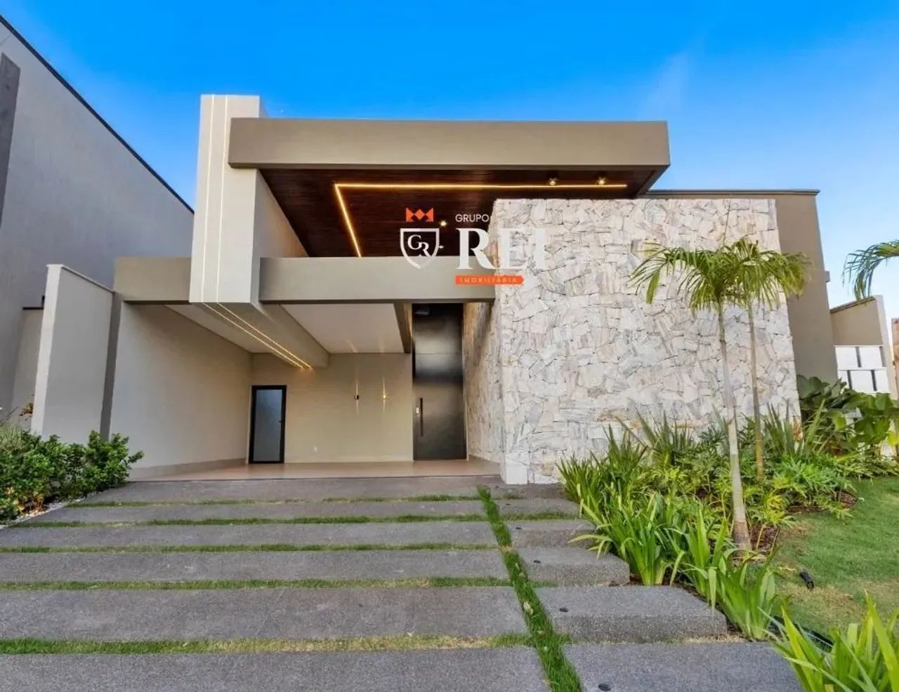 Casa com 3 dormitórios à venda, 240 m² por R$ 2.480.000 - Solar Do Bosque - Rio Verde/GO - Foto 2