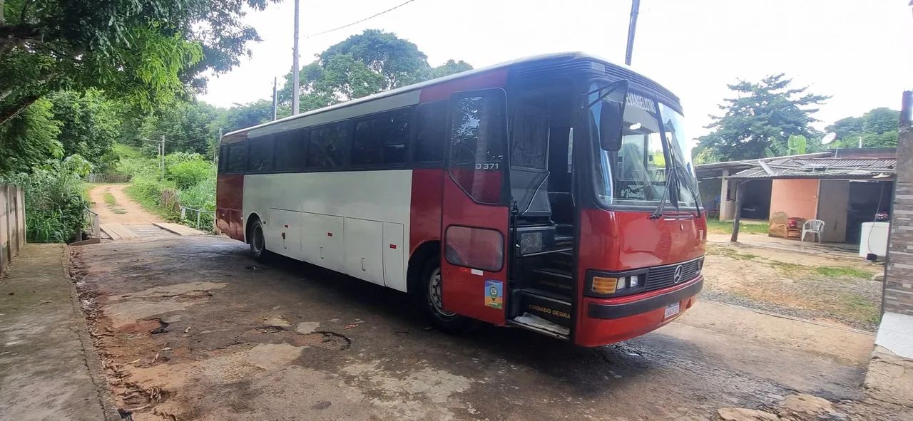 Ônibus Mercedes Bens novíssimo  - Foto 3
