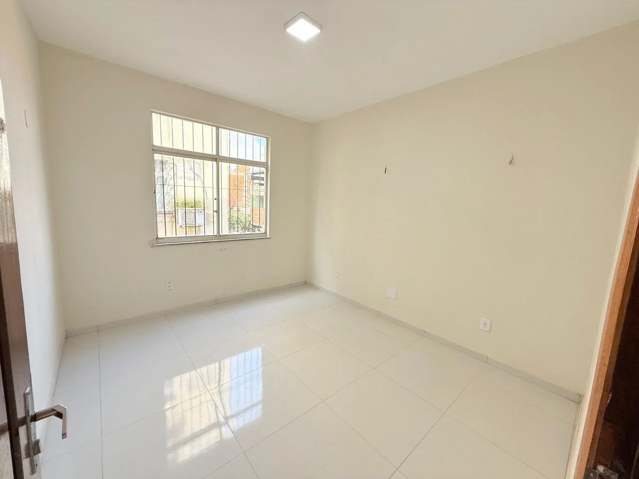Vende-se apartamento no Jardim de Pérolas