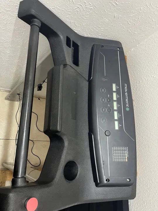 Esteira profissional Movement 