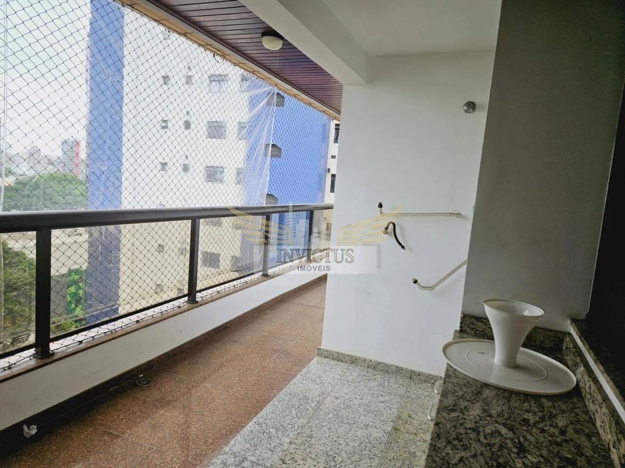 Apartamento com 4 Quartos no Edifício Jardim das Pitangueiras para Comprar, 285m² - Bairro - Foto 3