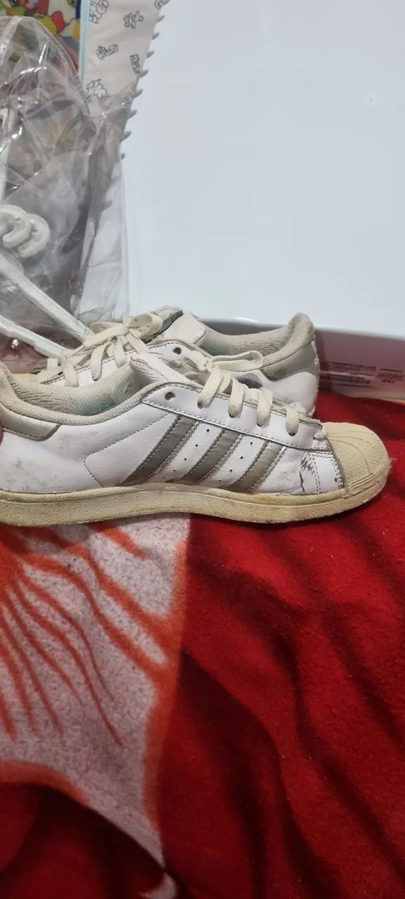 Adidas Superstar - Branco e Prateado - Foto 2