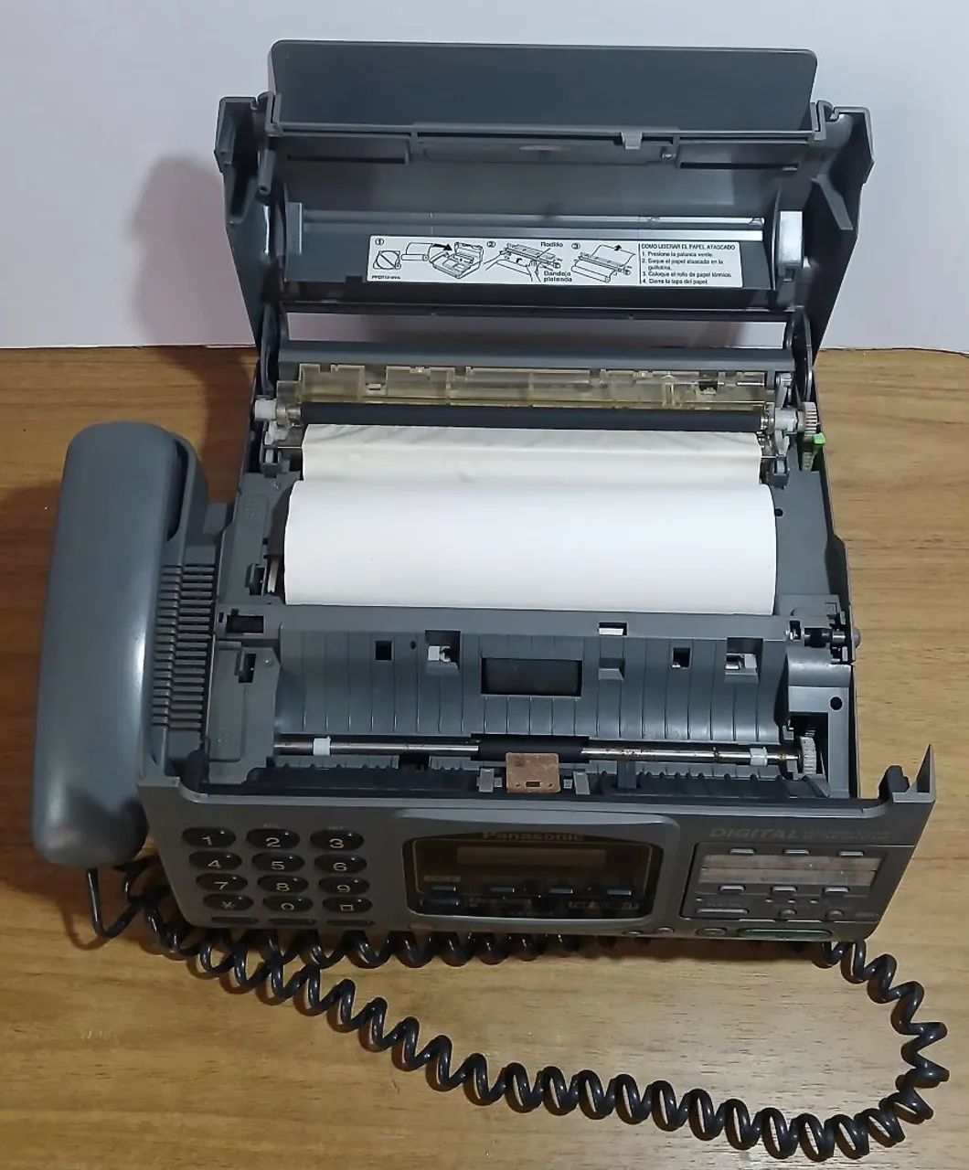 Fax Panasonic KX-F890LA - No Estado  - Foto 2