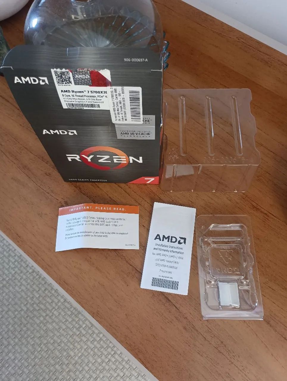 Caixa vazia do Processador AMD Ryzen 7 5700x3D - Foto 3