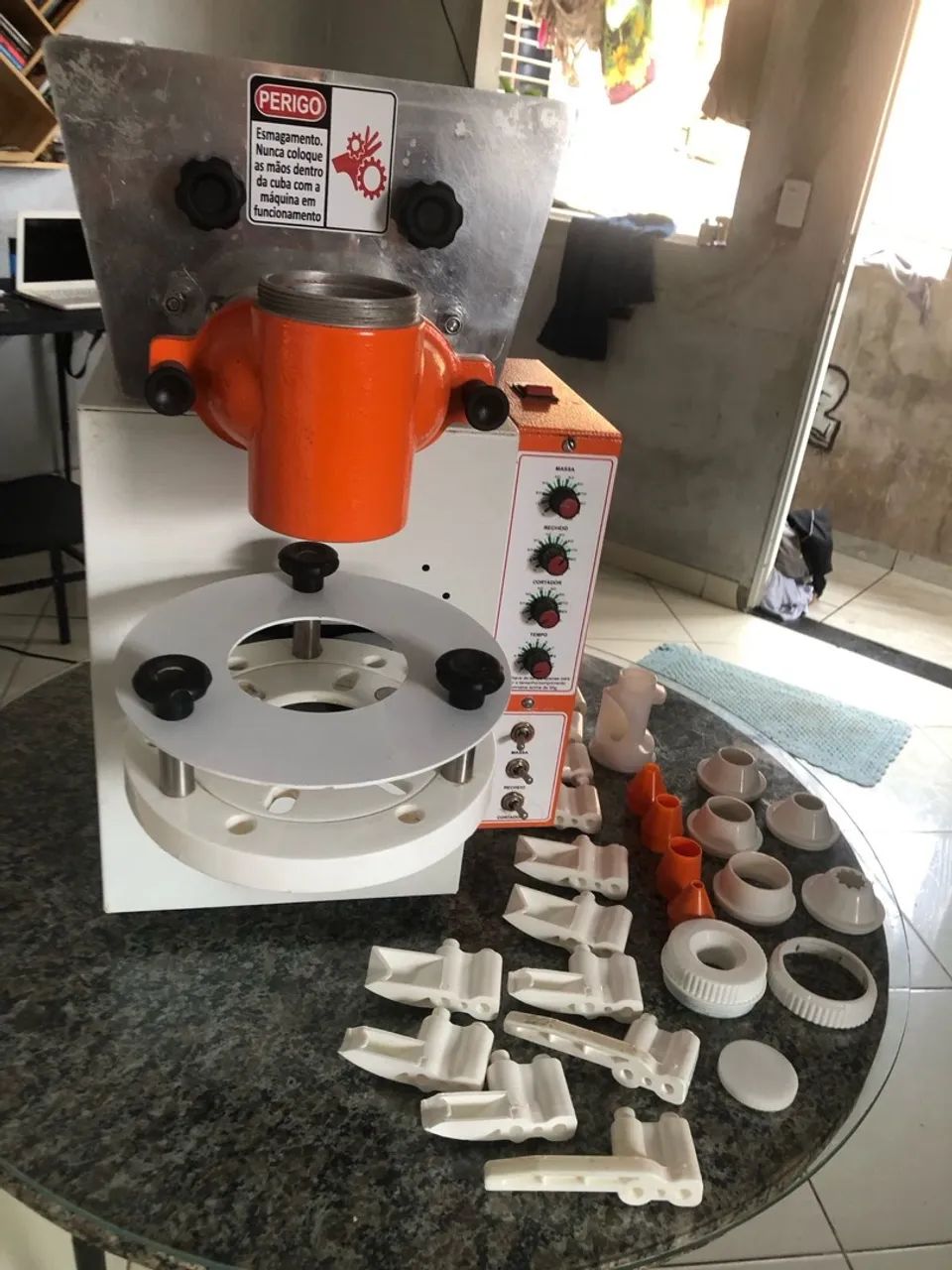 Máquina de Fazer salgados e doces - ideal para Lanchonetes e Empreendedores - Foto 5