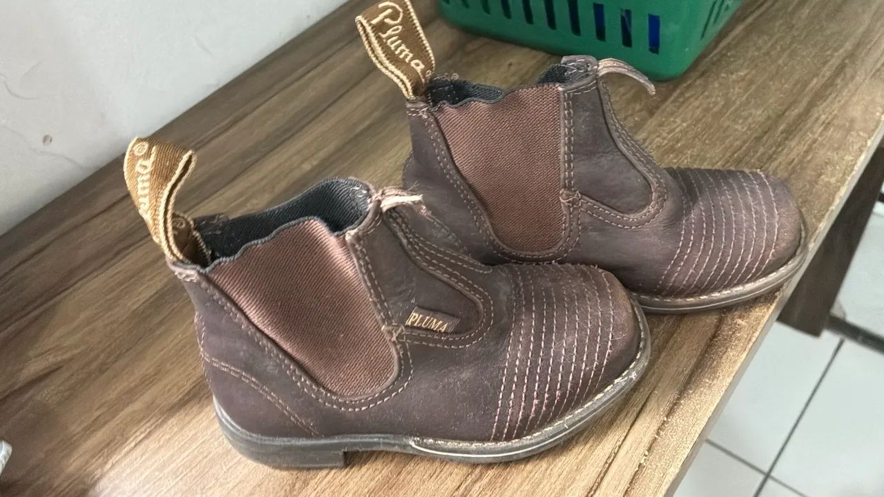 Bota pluma64167811935106120