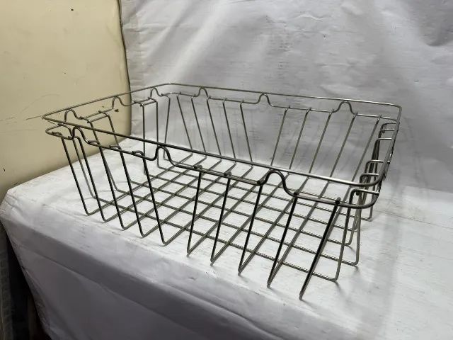 USADO - CESTO INOX 304 ARAMADO ANGULAR ALTO 19,60 X 36,00 X 54,00CM PARA AUTO CLAVE - Foto 3