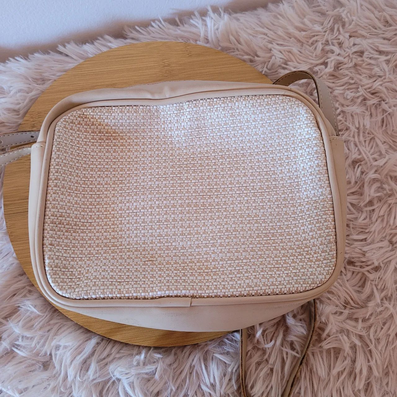 DOAÇÃO bolsa pequena bege com alça longa ajustável - Foto 5