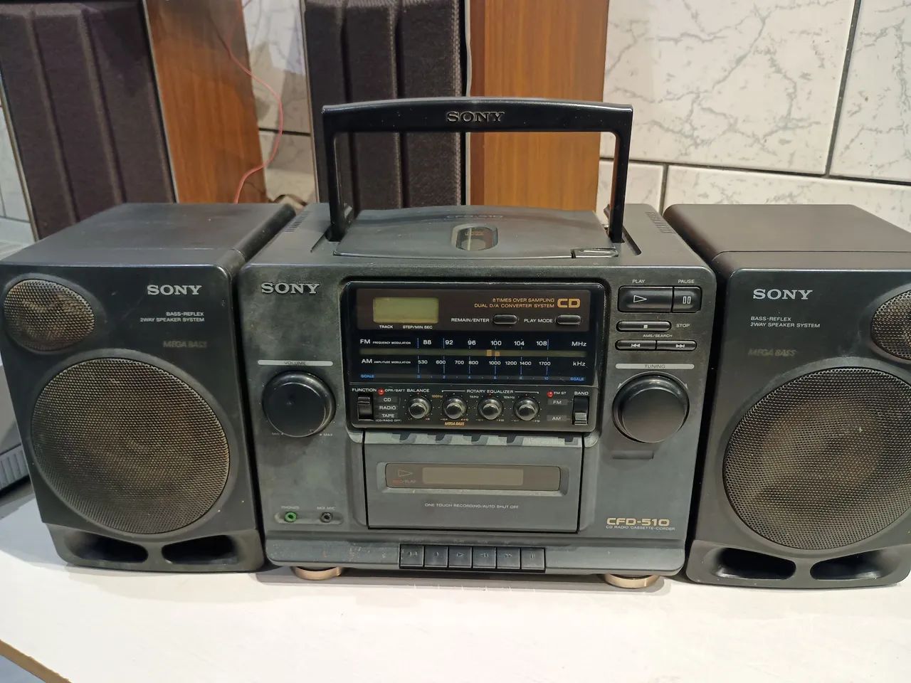 Rádio-gravador Sony CFD-510 - Antigo funcionando parcial  para colecionadores  boombox 