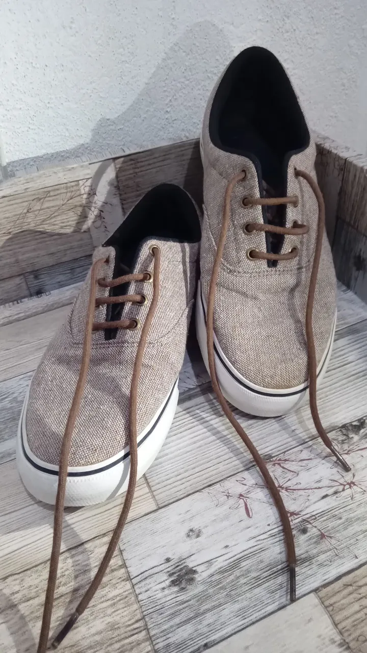 Tênis Casual Bege