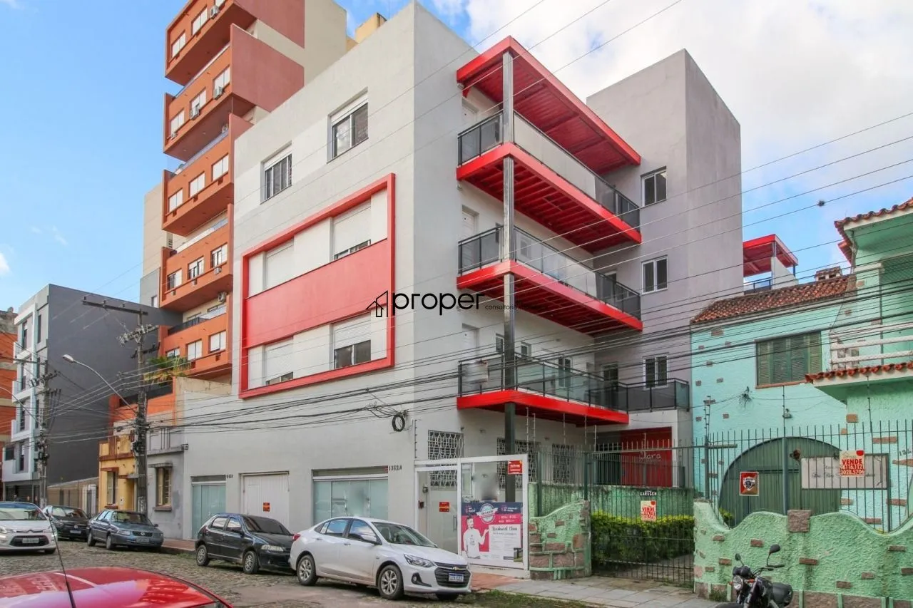 Apartamento com pátio e churrasqueira para aluguel no Centro - Pelotas/RS