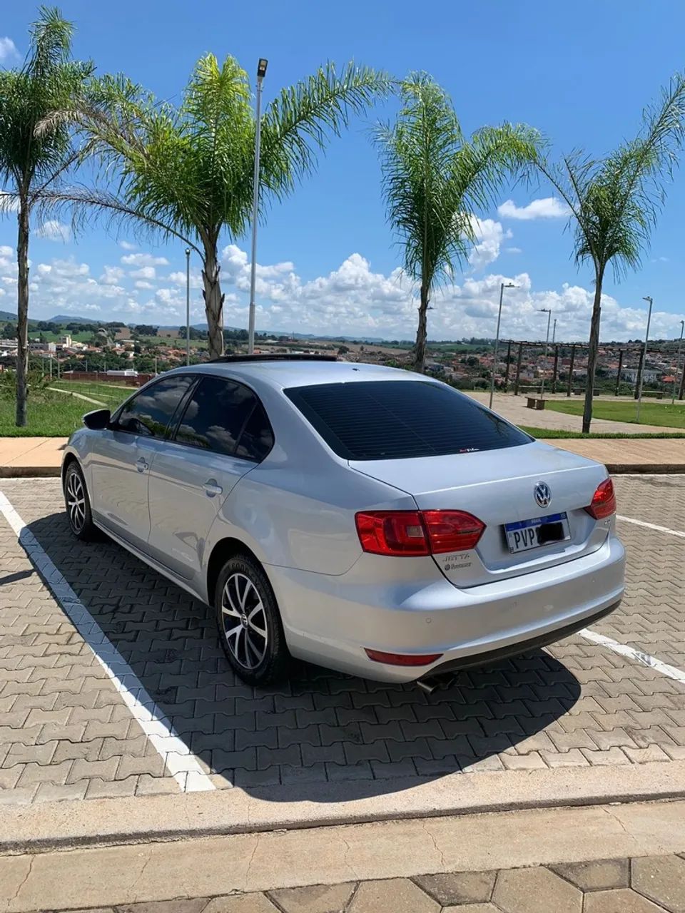 Volkswagen Jetta Comfortline 2014 - Foto 4