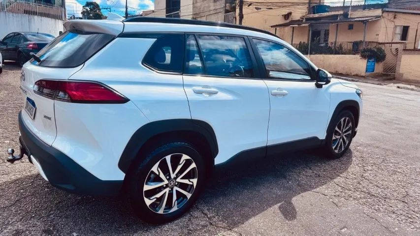 COROLLA CROSS XRE BLINDADO