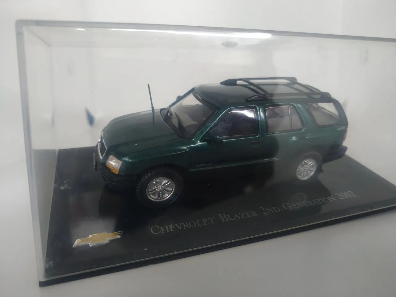 Miniatura Chevrolet Blazer 2002 1/43