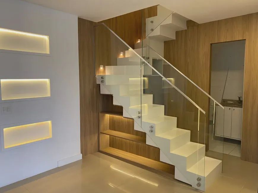 Cobertura duplex reformada com 154m2, 3 quartos (1 suíte), 2 vagas no Vitality Barra da Ti - Foto 2