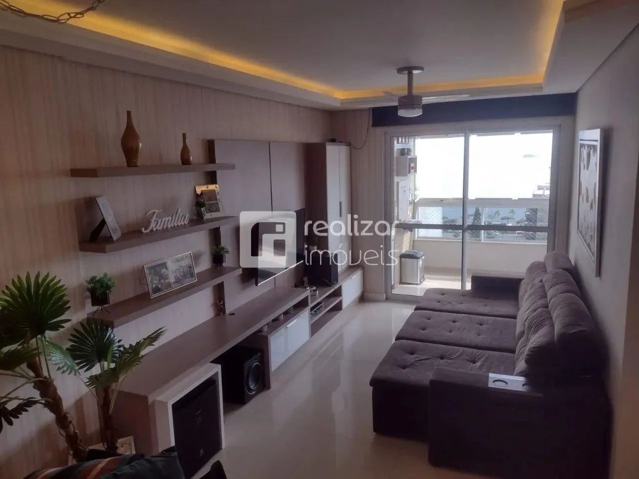 Apartamento de 3 Quartos no bairro Agronômica Florianópolis