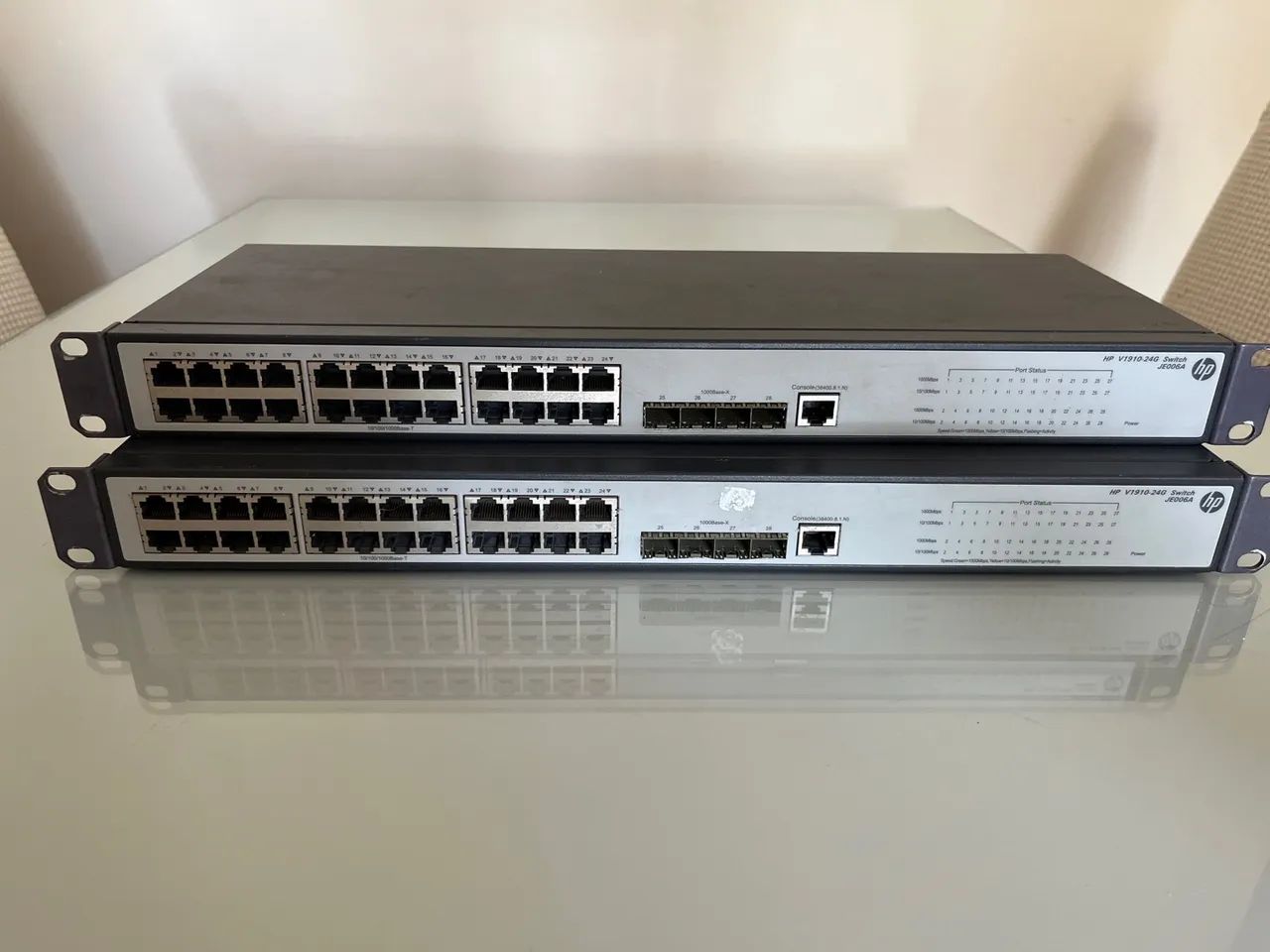 SWITCH HP V1910-24G  / JE006A