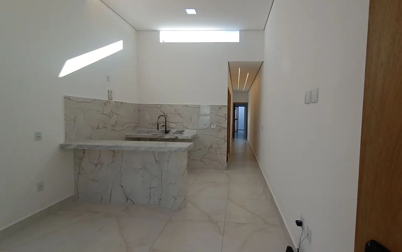 CASA TERREA 2 QUARTOS SENDO 1 SUITE NO JARDIM RESIDENCIAL VILAGIO IPANEMA I<br> - Foto 3