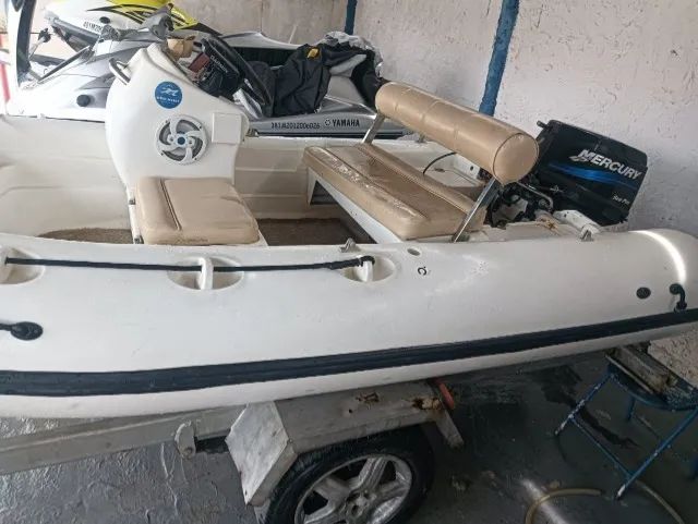 Bote Marca SBoats Casco Borracha 2014 Motor 25HP - Ótimo Estado / Motor Zero - Foto 4