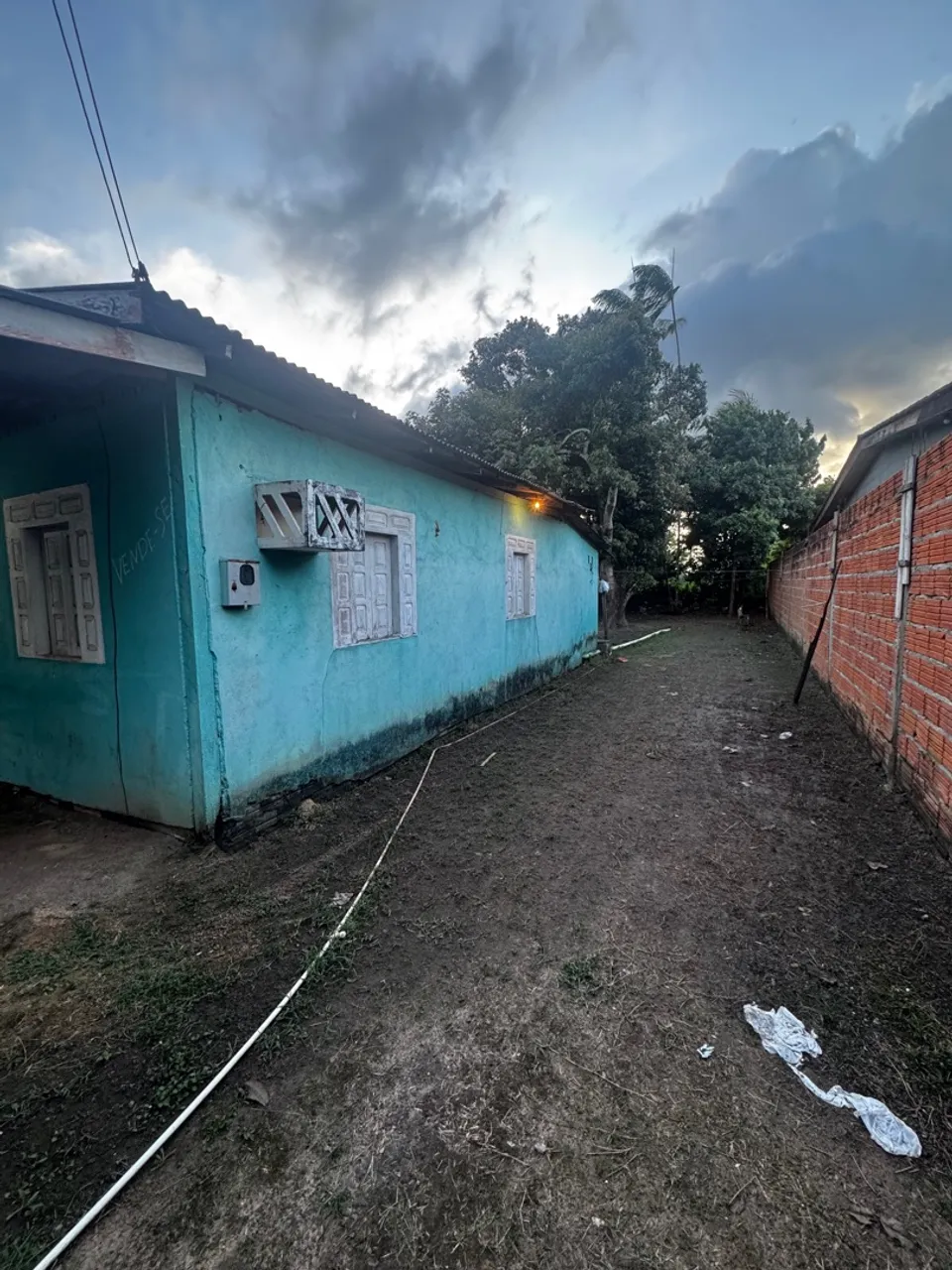 Vendo casa na fazendinha