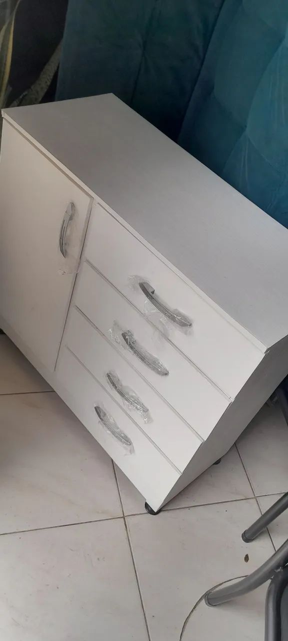 Cômoda usada em perfeito estado MDF - Foto 4