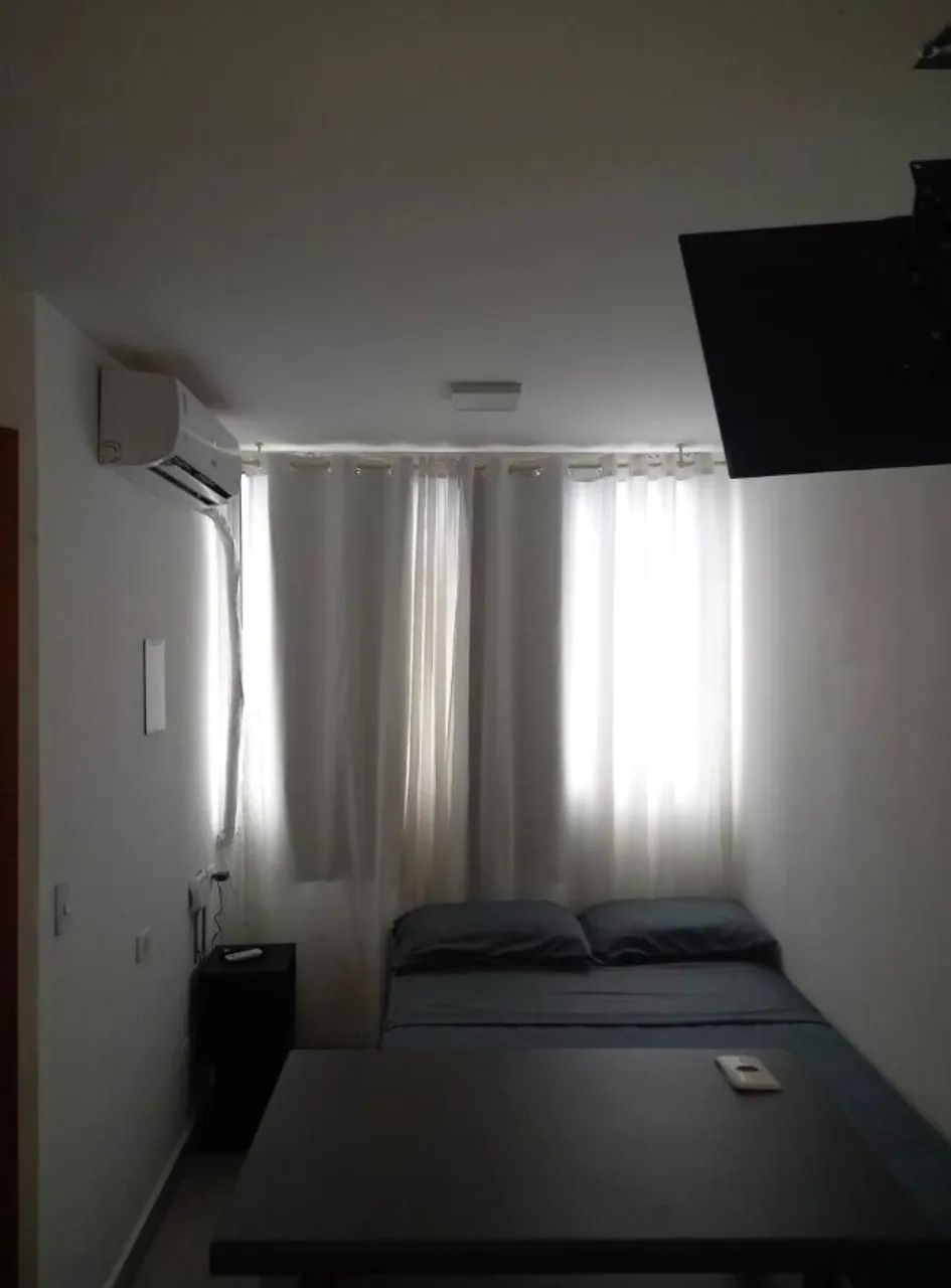 Kitnet/ Suite Mobiliada na Zona 07, uma quadra da UEM - Foto 2
