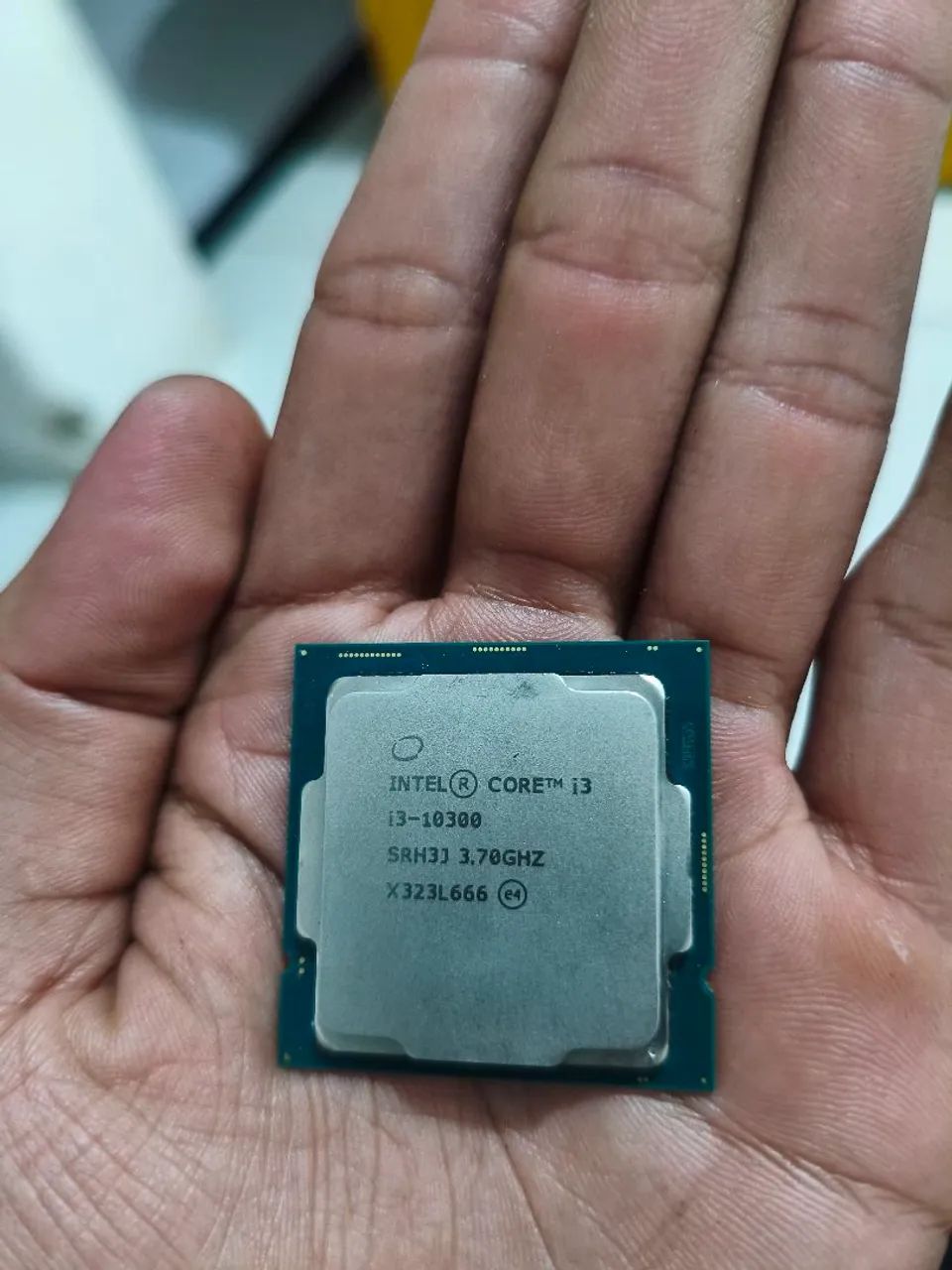 Intel Core i3 10300