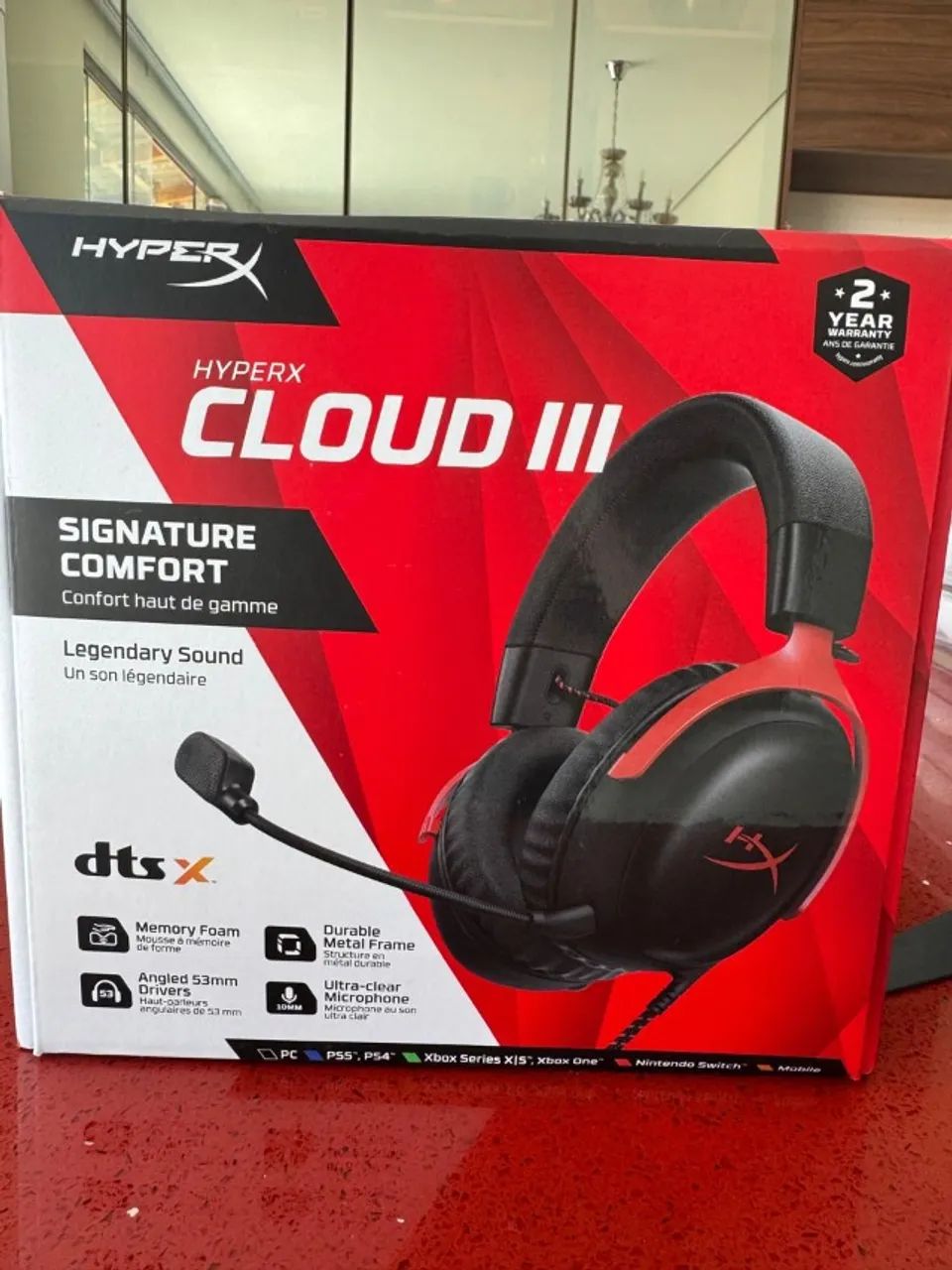 Headset HyperX Cloud III ? pouquíssimo usado + case e suporte