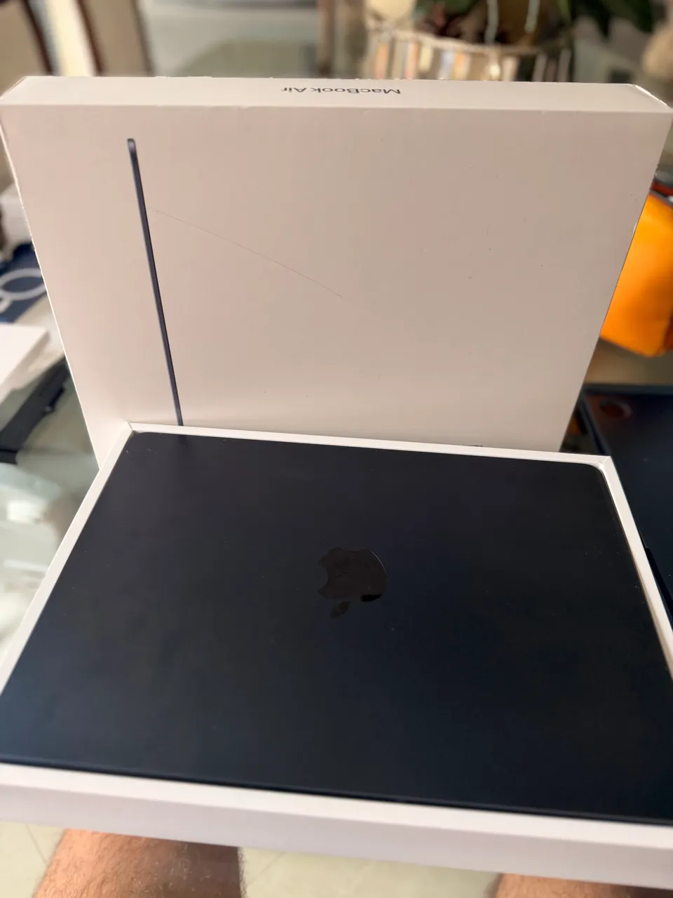 Macbook Air M3 2024 13.6