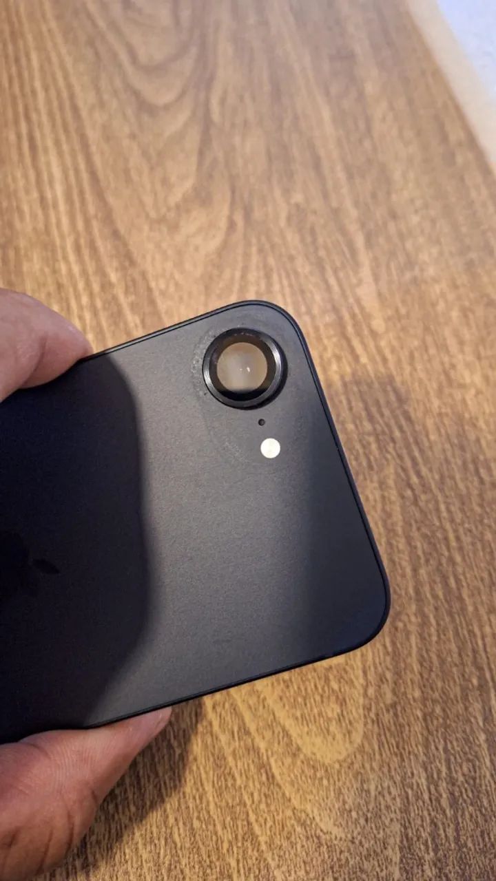 iPhone 16E - Foto 3