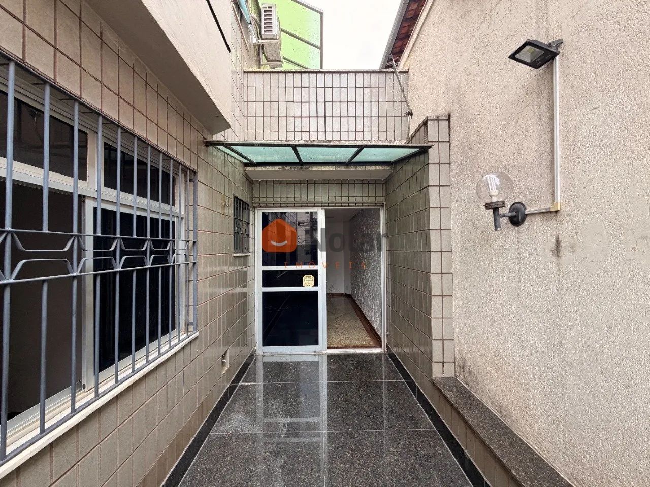 Apartamento Área Privativa de 03 quartos, sendo 01 suíte com varanda - Foto 3
