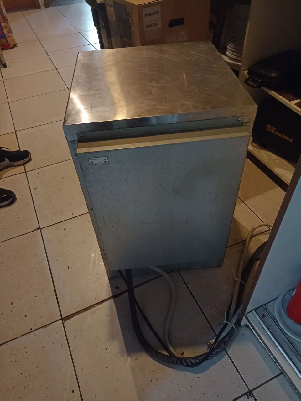Máquina de fazer gelo 