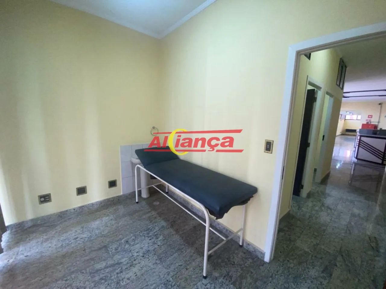 Sala com 200m² e recepção para alugar no Centro de Guarulhos/SP - Foto 2